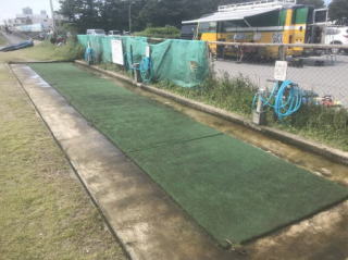 検見川の浜マリンスポーツ用品洗い場 検見川の浜マリンスポーツ用品洗い場
