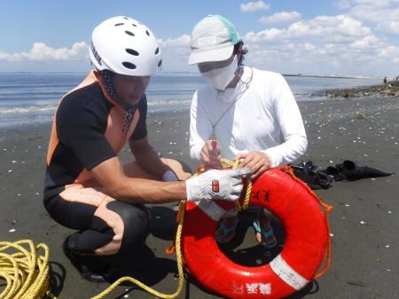 美浜消防署 検見川ビーチ連盟 連携水難救助訓練