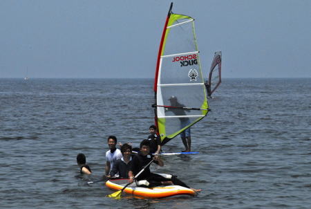 ハンディキャップを持つ子達のマリンスポーツ体験教室　千葉市検見川の浜
